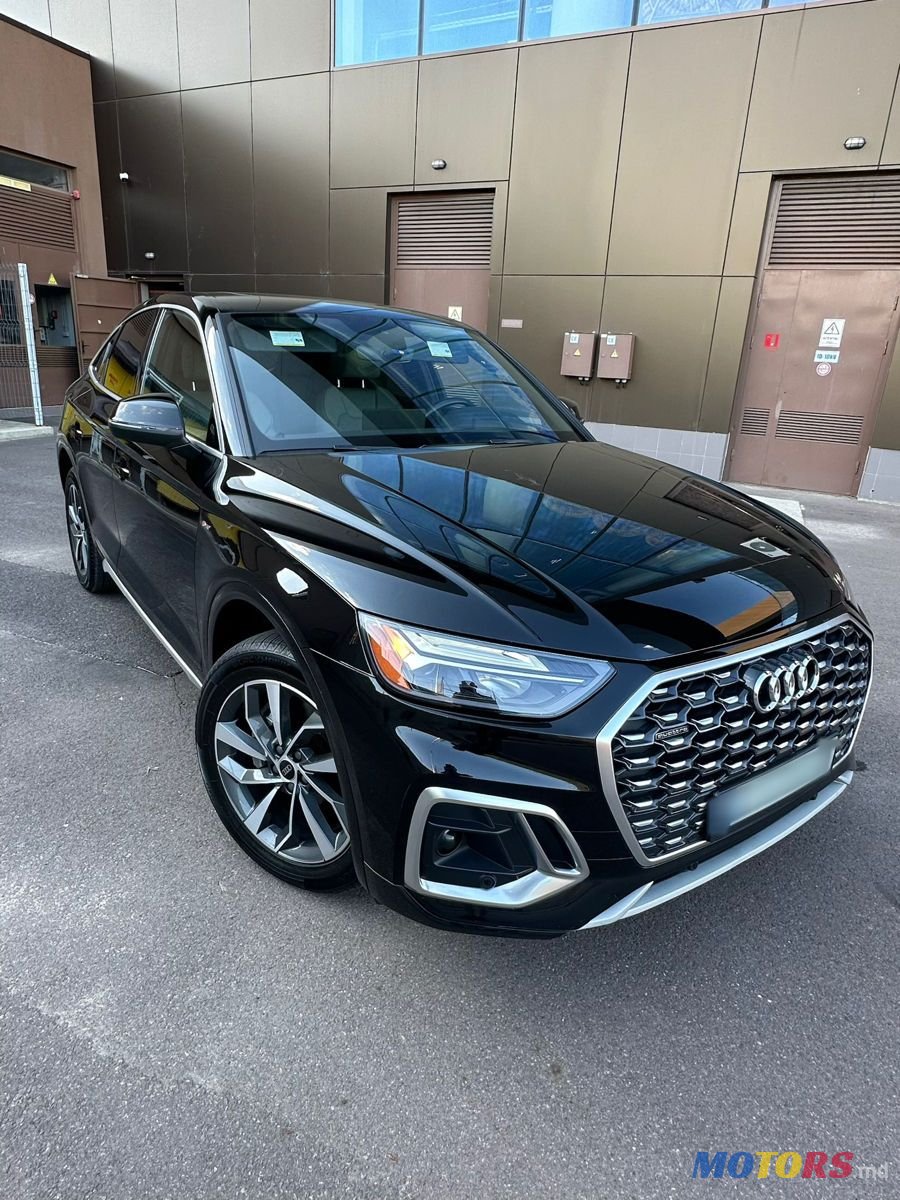 2021' Audi Q5 Sportback photo #1