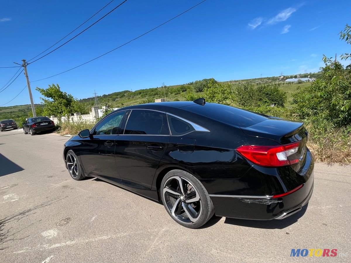 2018' Honda Accord photo #4