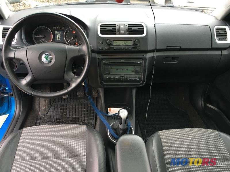 2007' Skoda Roomster photo #3