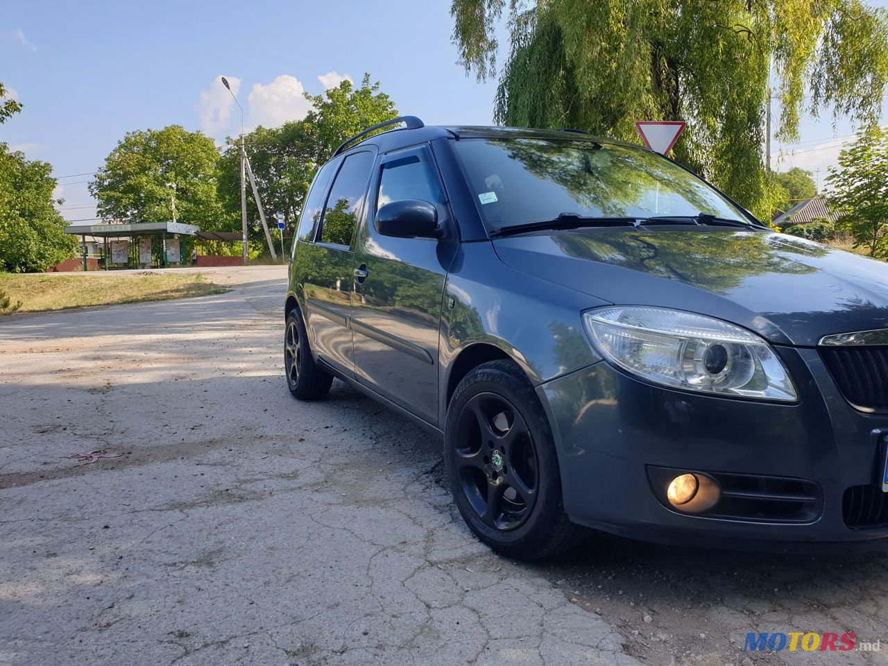 2007' Skoda Roomster photo #1