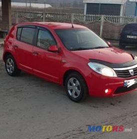 2010' Dacia Sandero photo #1