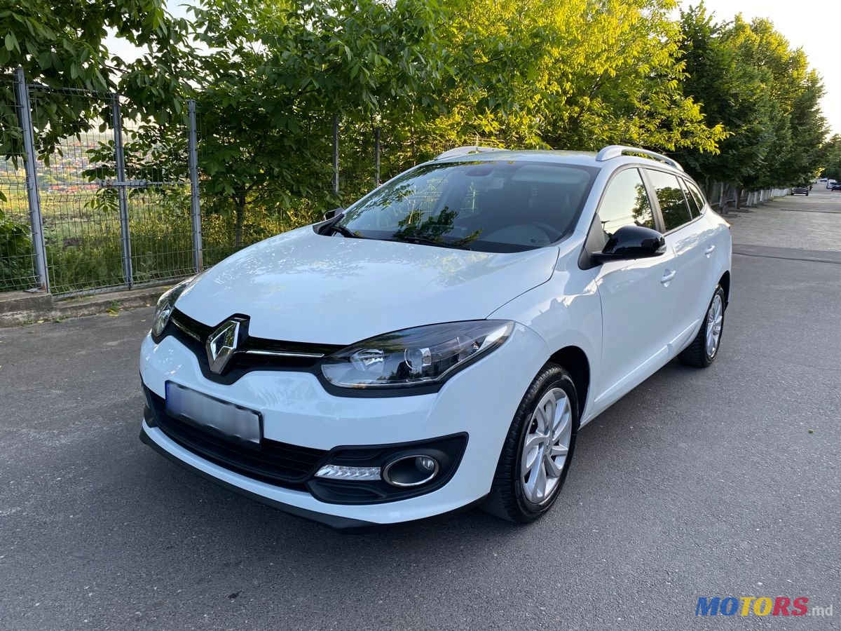 2014' Renault Megane photo #1
