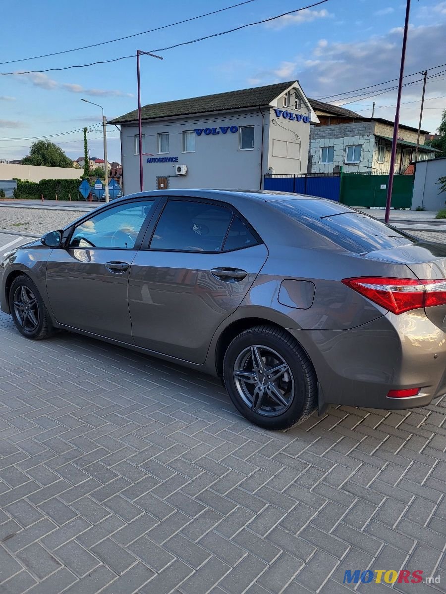 2017' Toyota Corolla photo #3