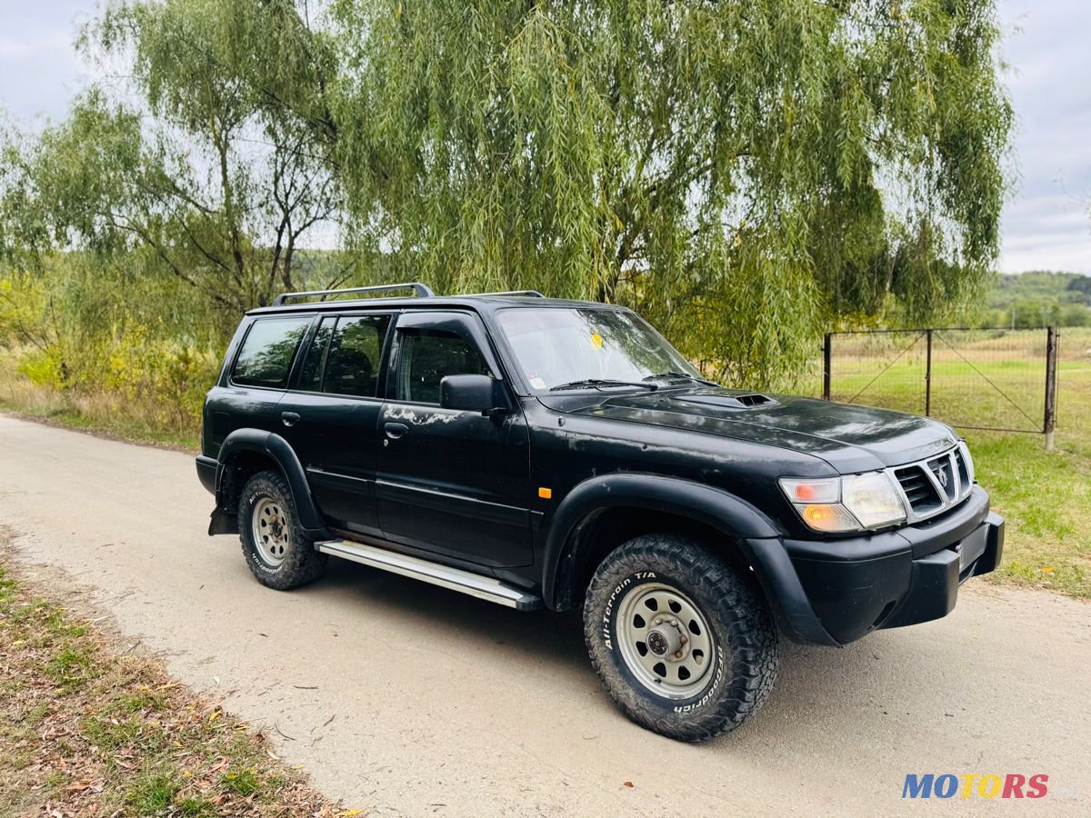 1998' Nissan Patrol photo #2