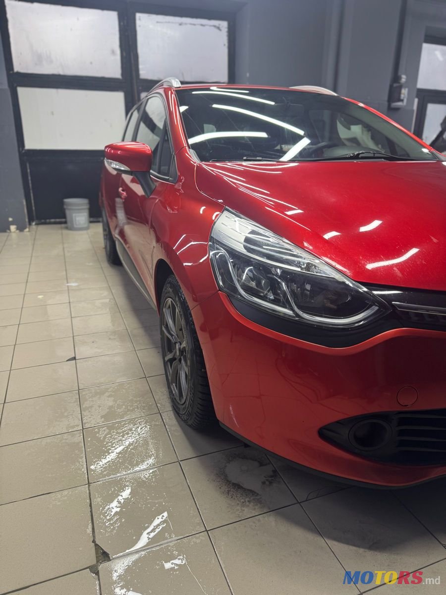 2015' Renault Clio photo #3