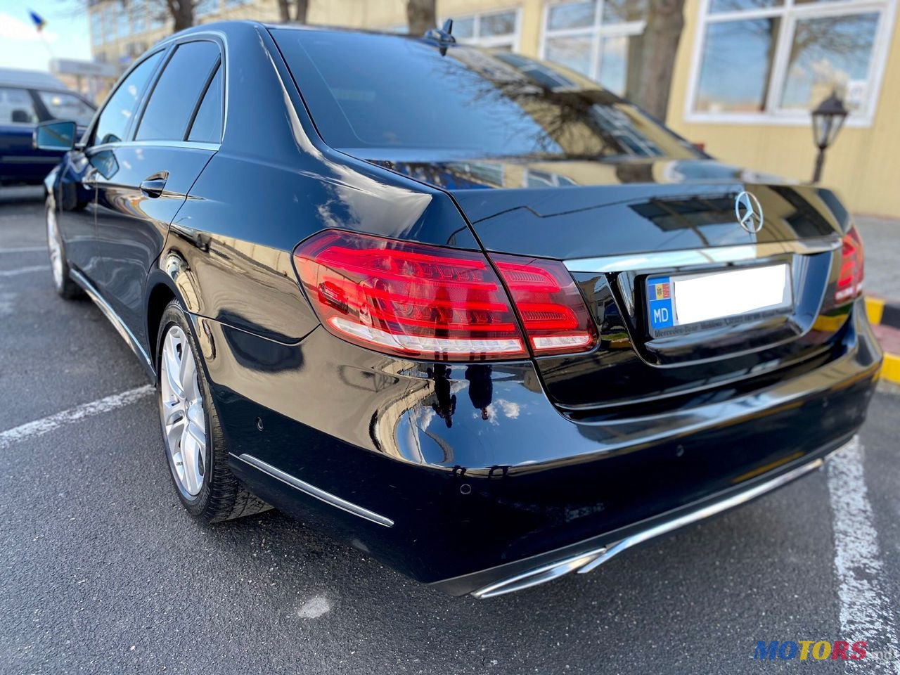 2014' Mercedes-Benz E Класс photo #3