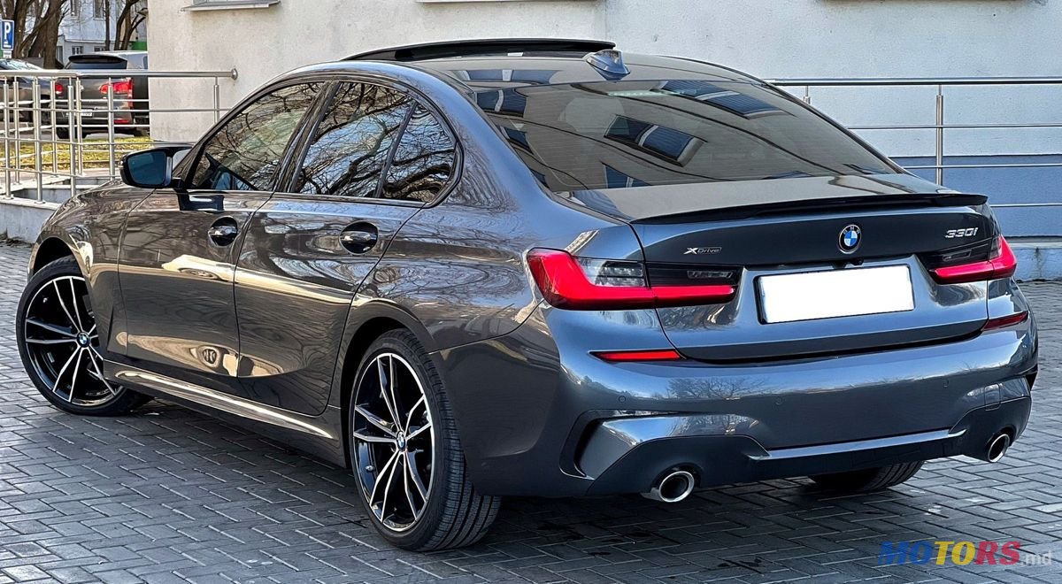 2021' BMW 3 Series photo #4