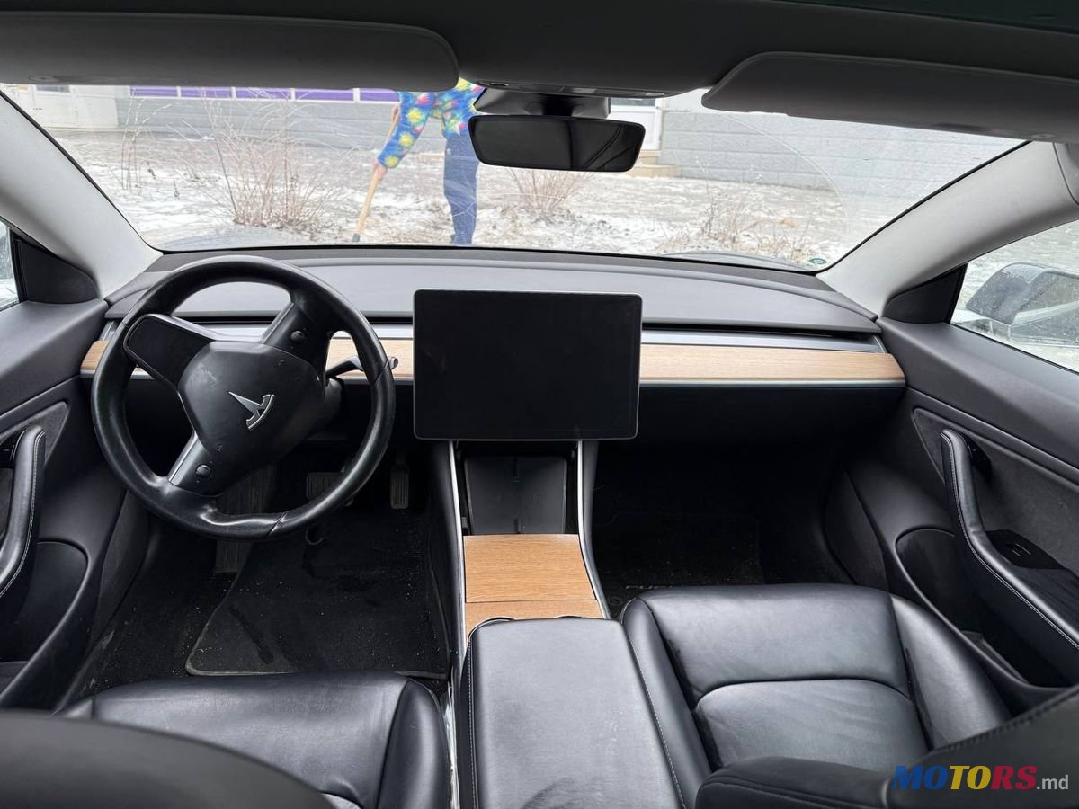 2019' Tesla Model 3 photo #4