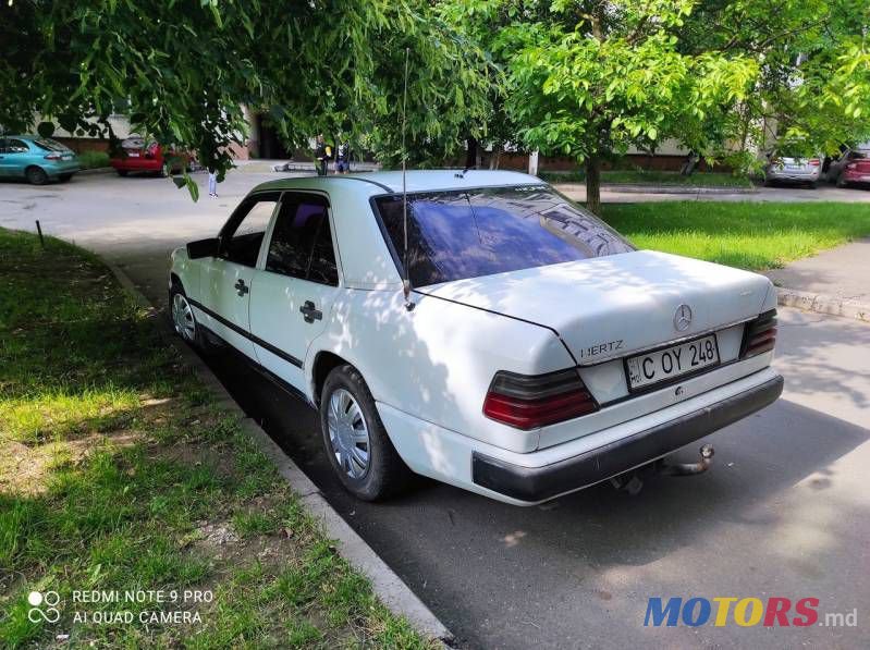 1990' Mercedes-Benz 124 photo #5