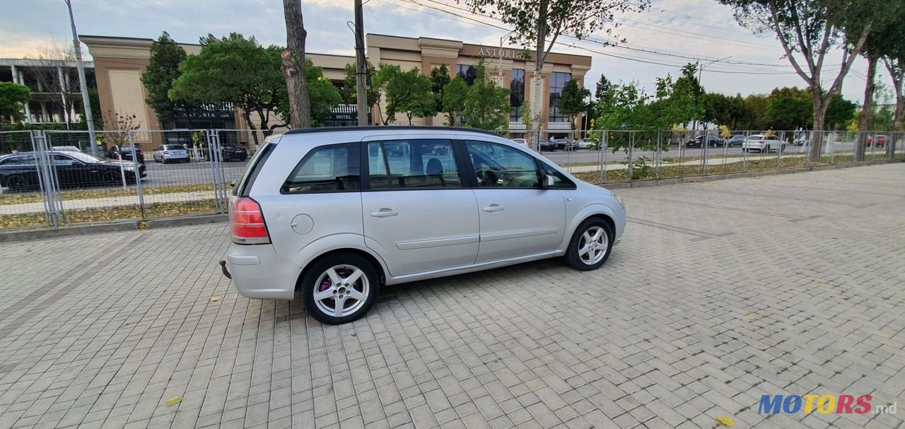 2006' Opel Zafira photo #4