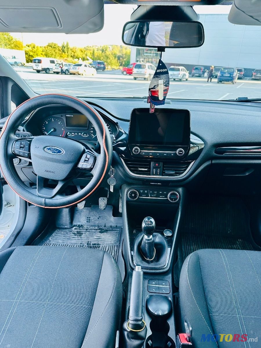 2019' Ford Fiesta photo #6