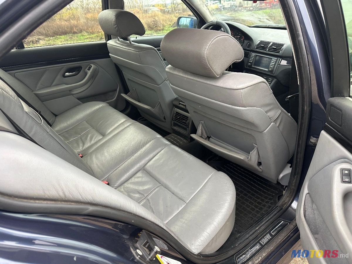 2001' BMW 5 Series photo #6