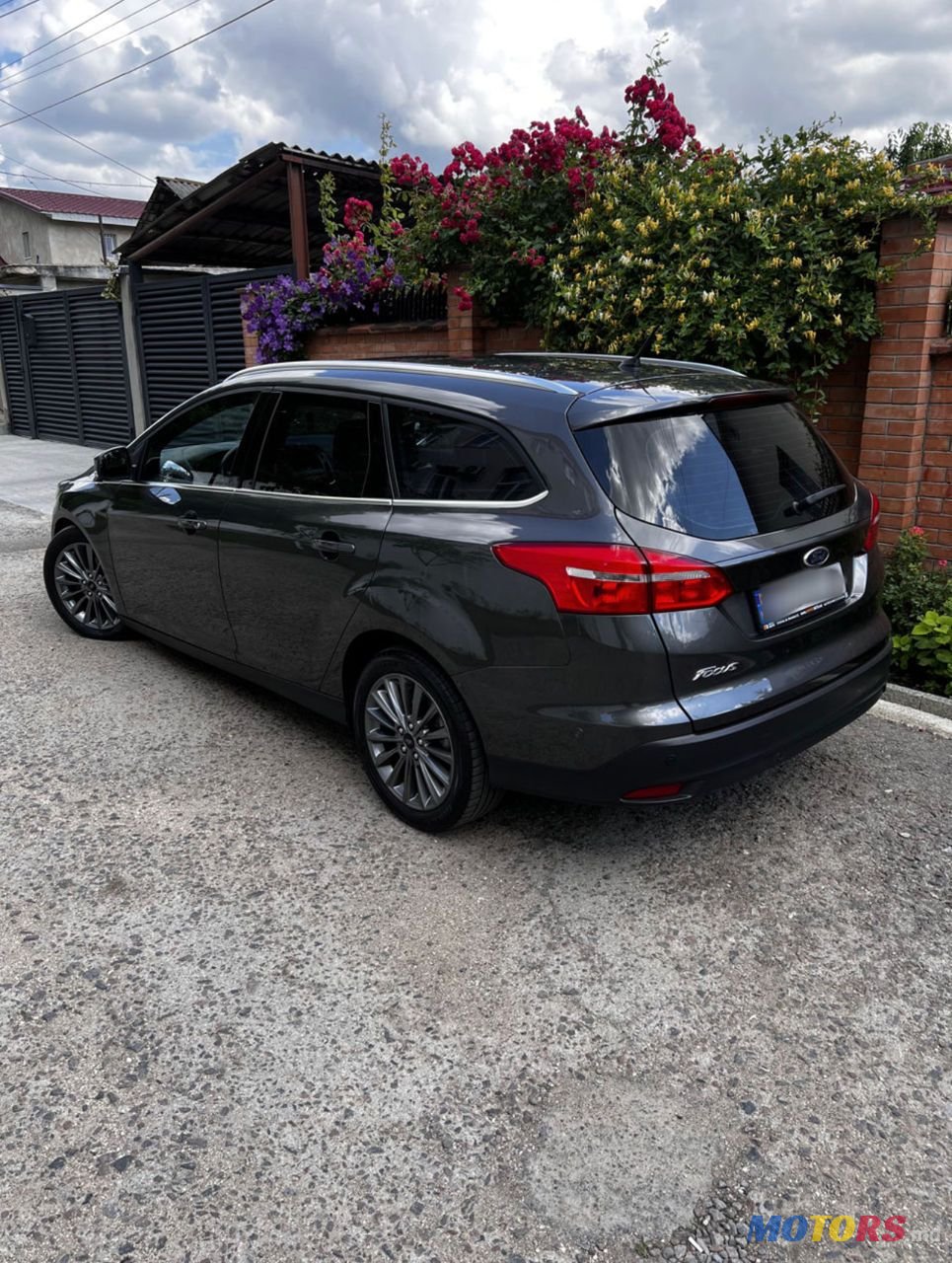 2016' Ford Focus photo #4