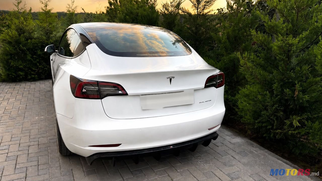 2022' Tesla Model 3 photo #4