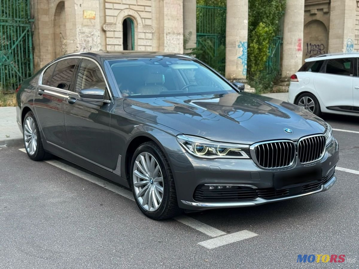 2017' BMW 7 Series photo #2