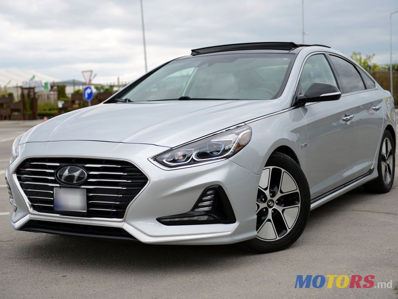 2020' Hyundai Sonata photo #1