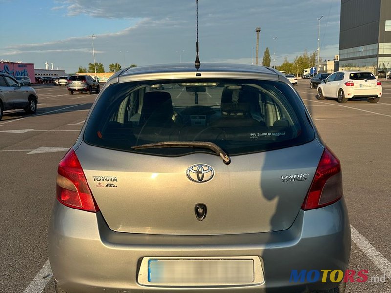 2006' Toyota Yaris photo #3