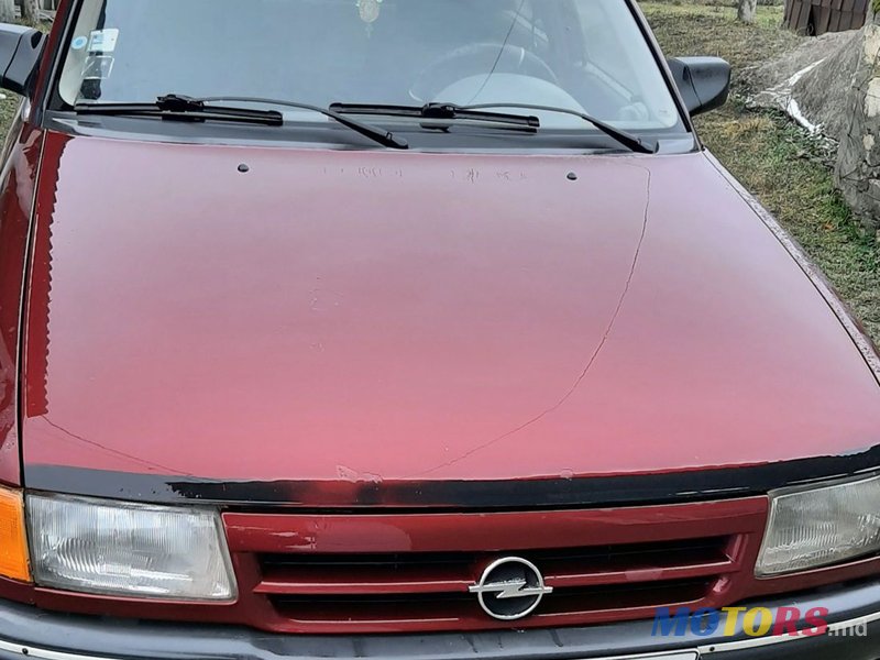 1992' Opel Astra photo #1