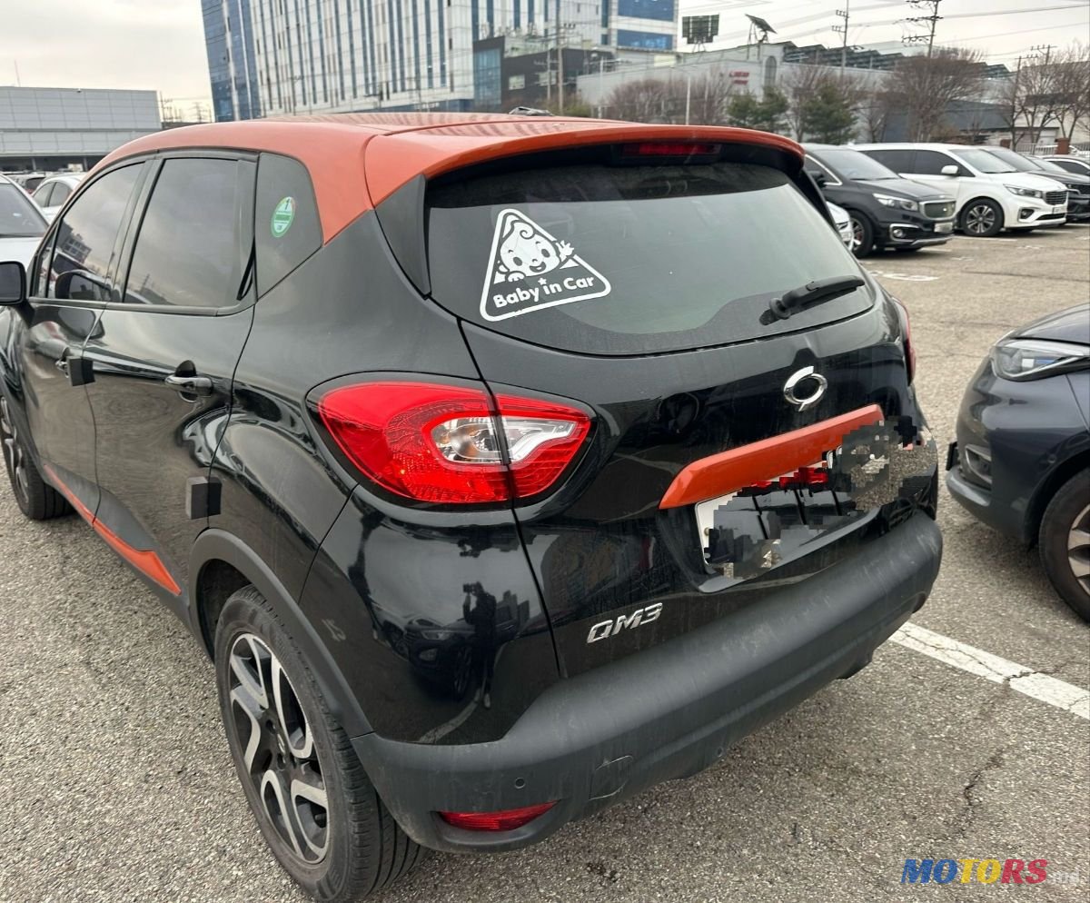 2015' Renault Captur photo #2