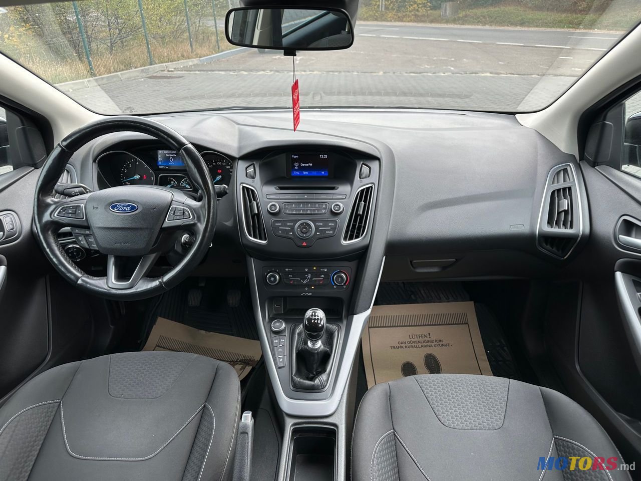 2015' Ford Focus photo #3