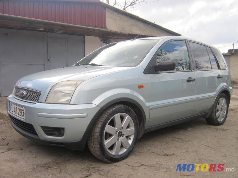 2003' Ford Fusion photo #1