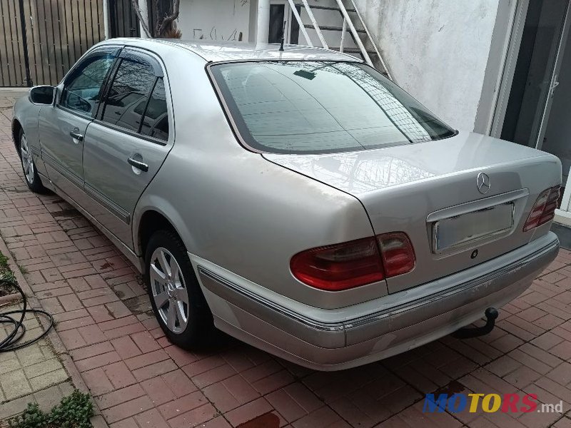 1999' Mercedes-Benz E-Class photo #5
