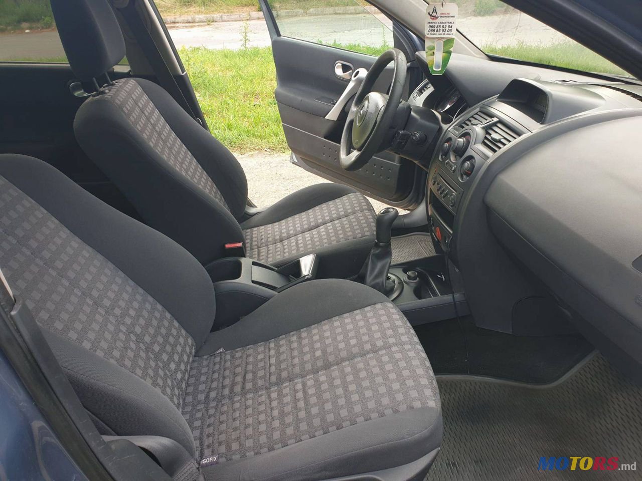 2007' Renault Megane photo #5