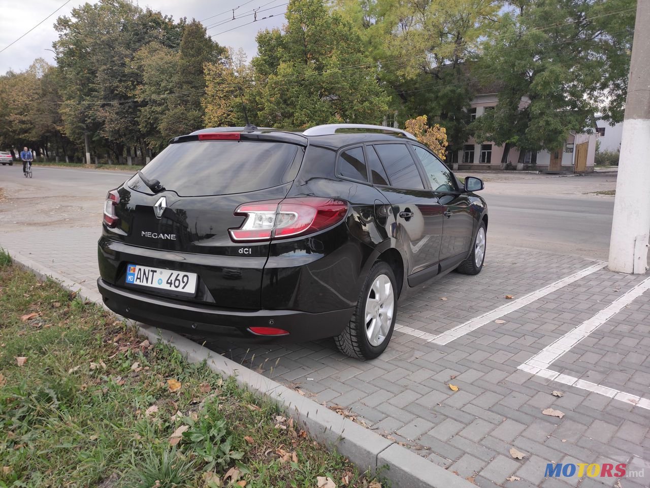 2012' Renault Megane photo #4