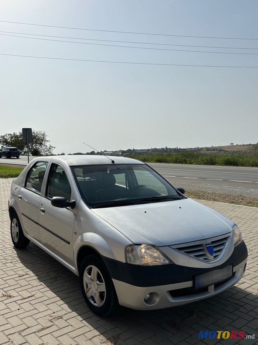 2007' Dacia Logan photo #2