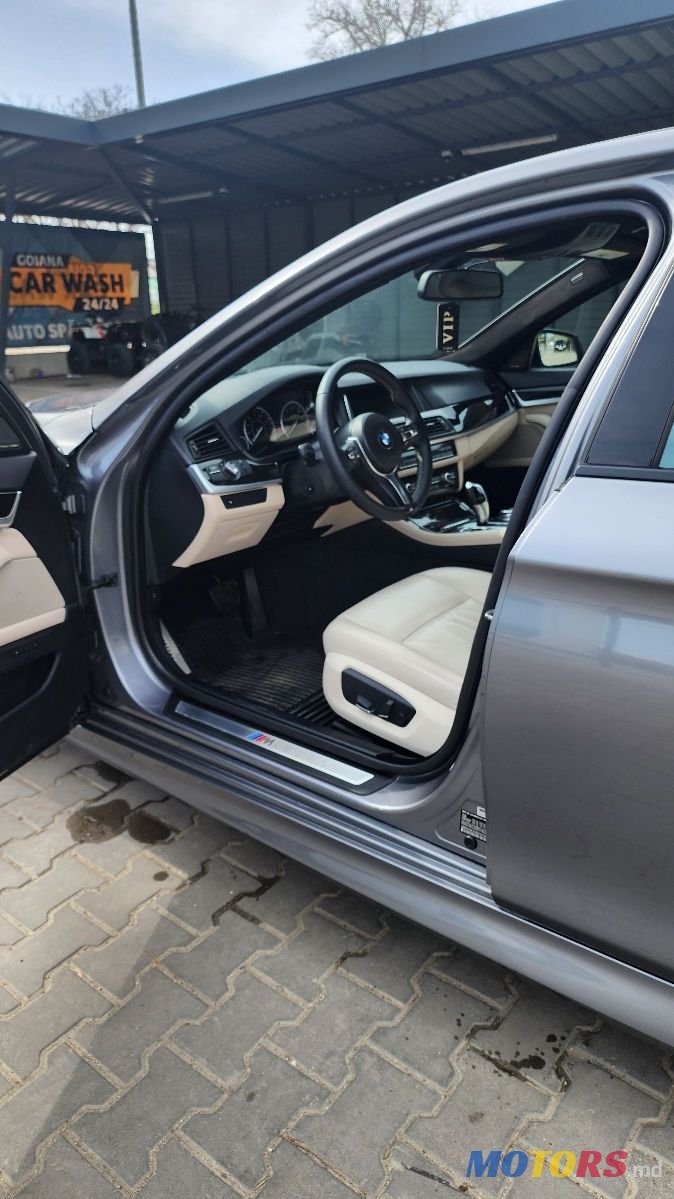 2014' BMW 5 Series photo #4