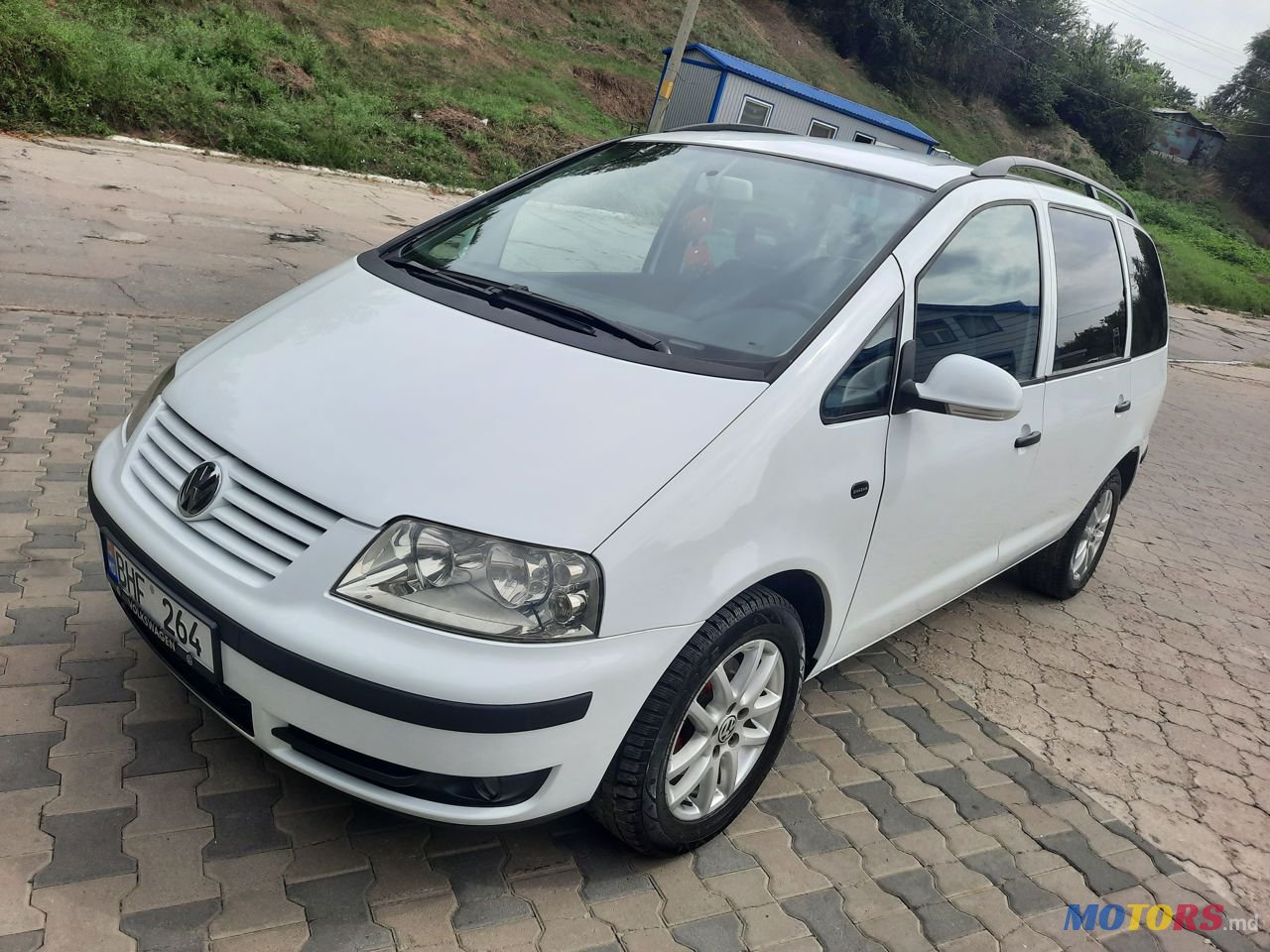 2006' Volkswagen Sharan photo #1