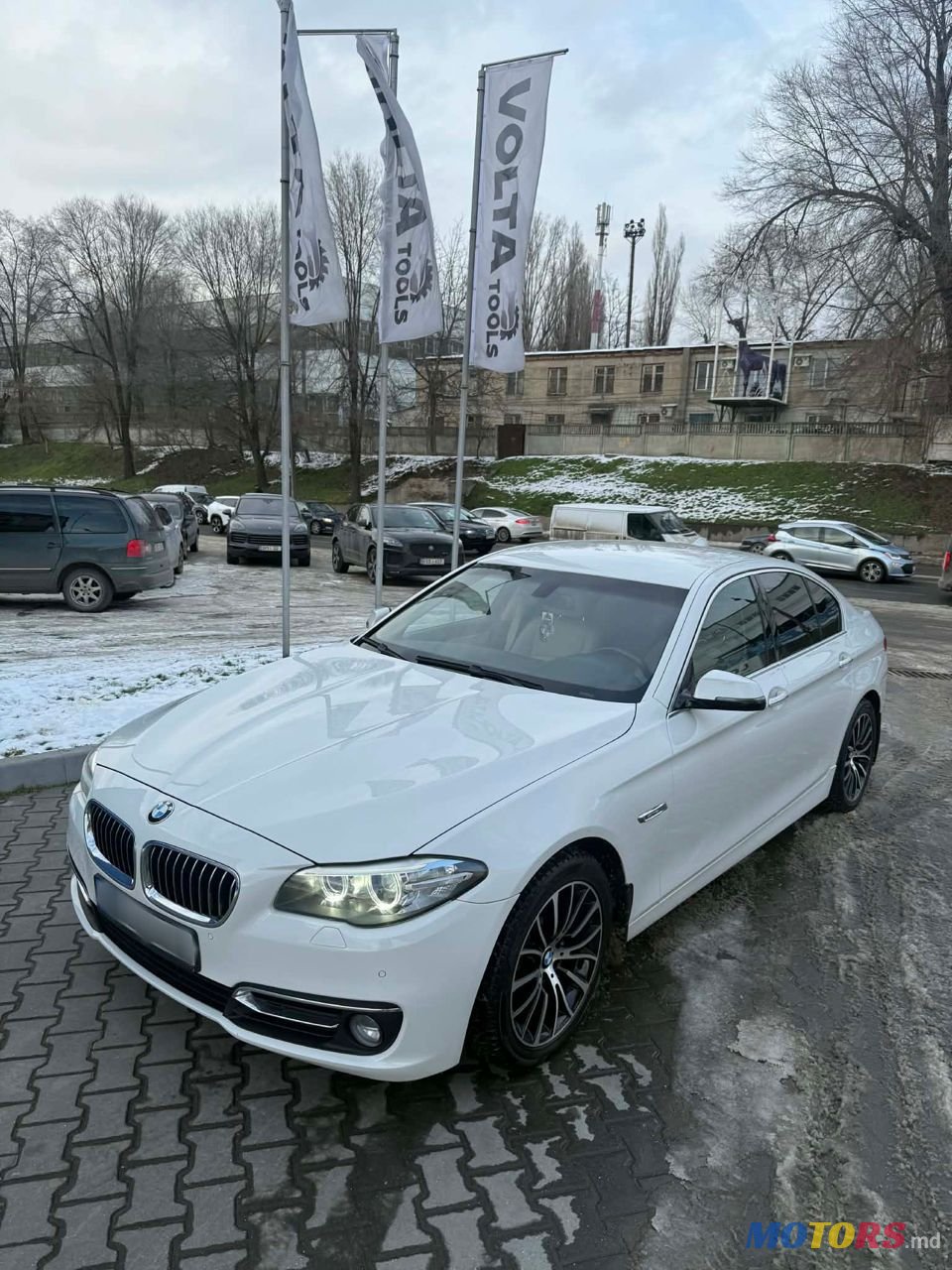 2014' BMW 5 Series photo #6
