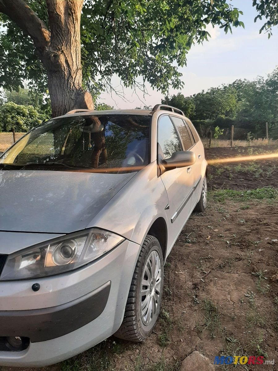2004' Renault Megane photo #6