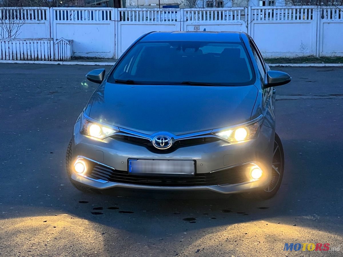 2016' Toyota Auris photo #1