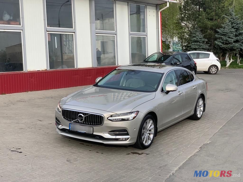 2017' Volvo S90 photo #2