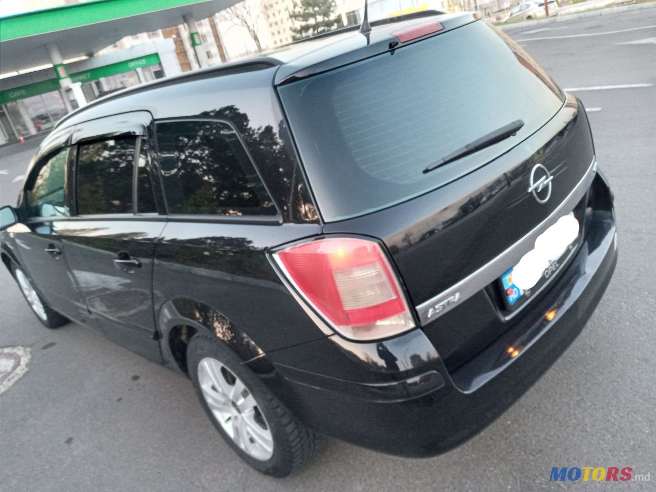 2007' Opel Astra photo #2