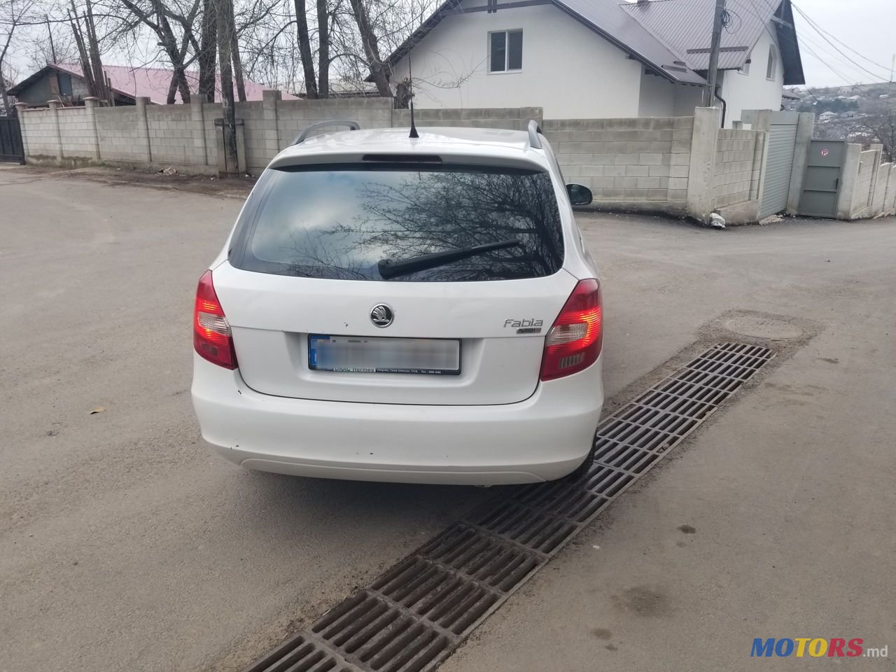 2008' Skoda Fabia photo #3