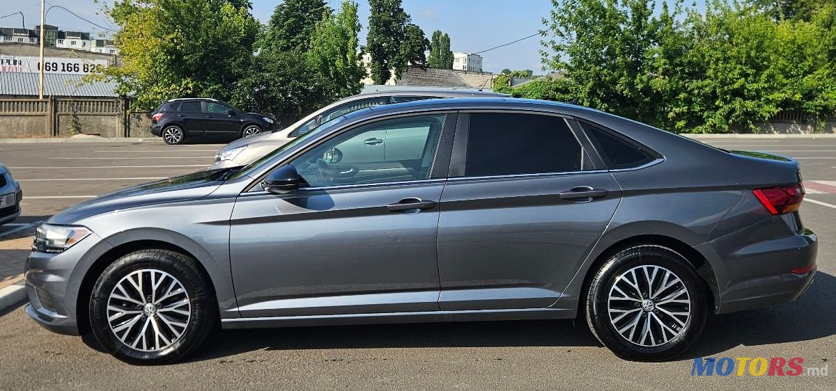 2019' Volkswagen Jetta photo #2