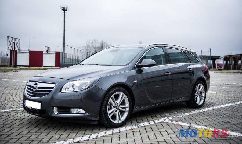 2009' Opel Insignia photo #1