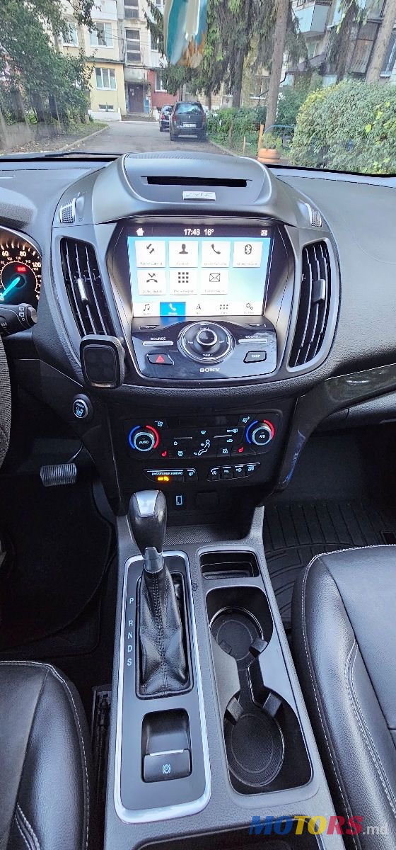 2017' Ford Escape photo #5