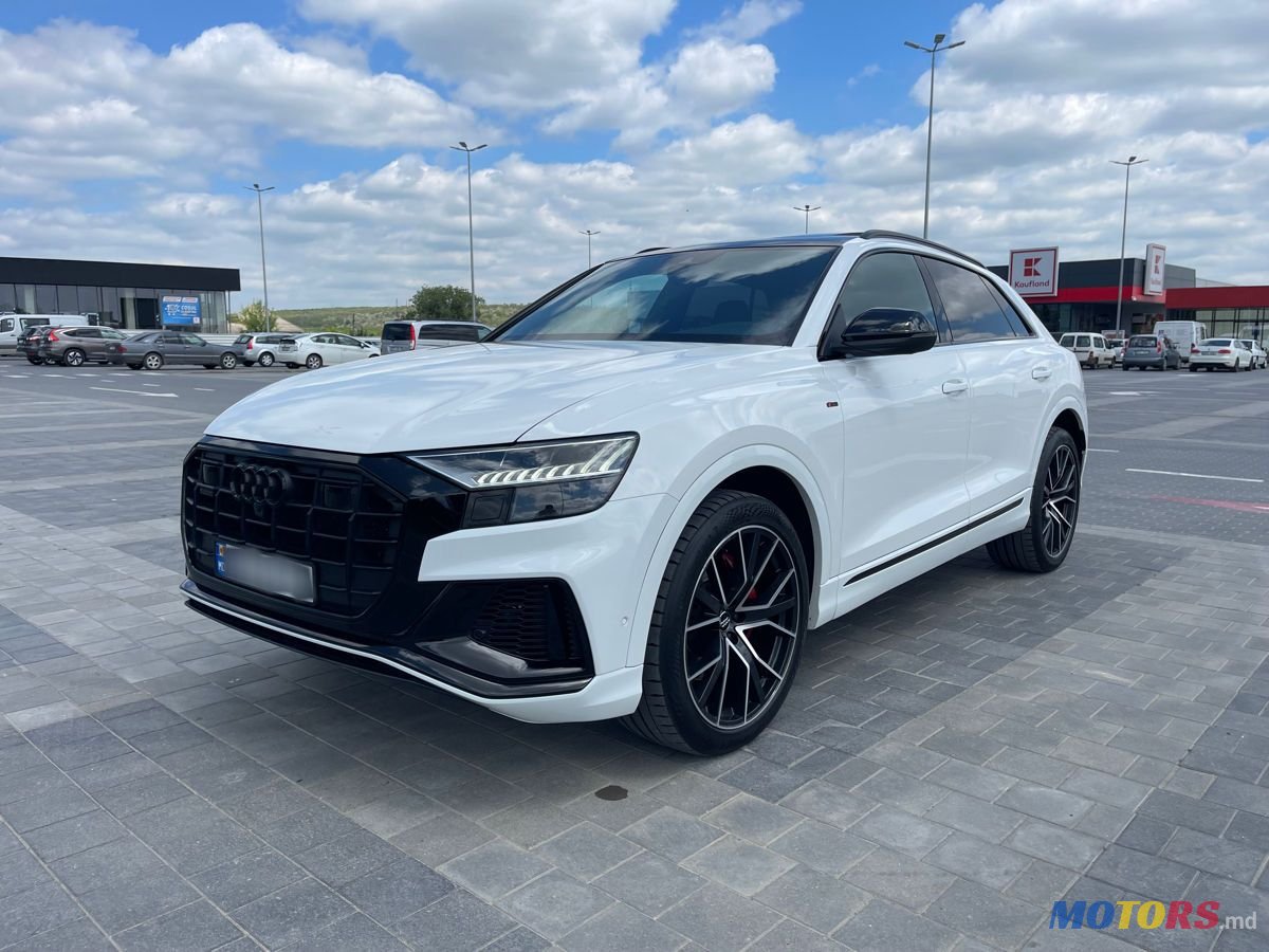 2019' Audi Q8 photo #2