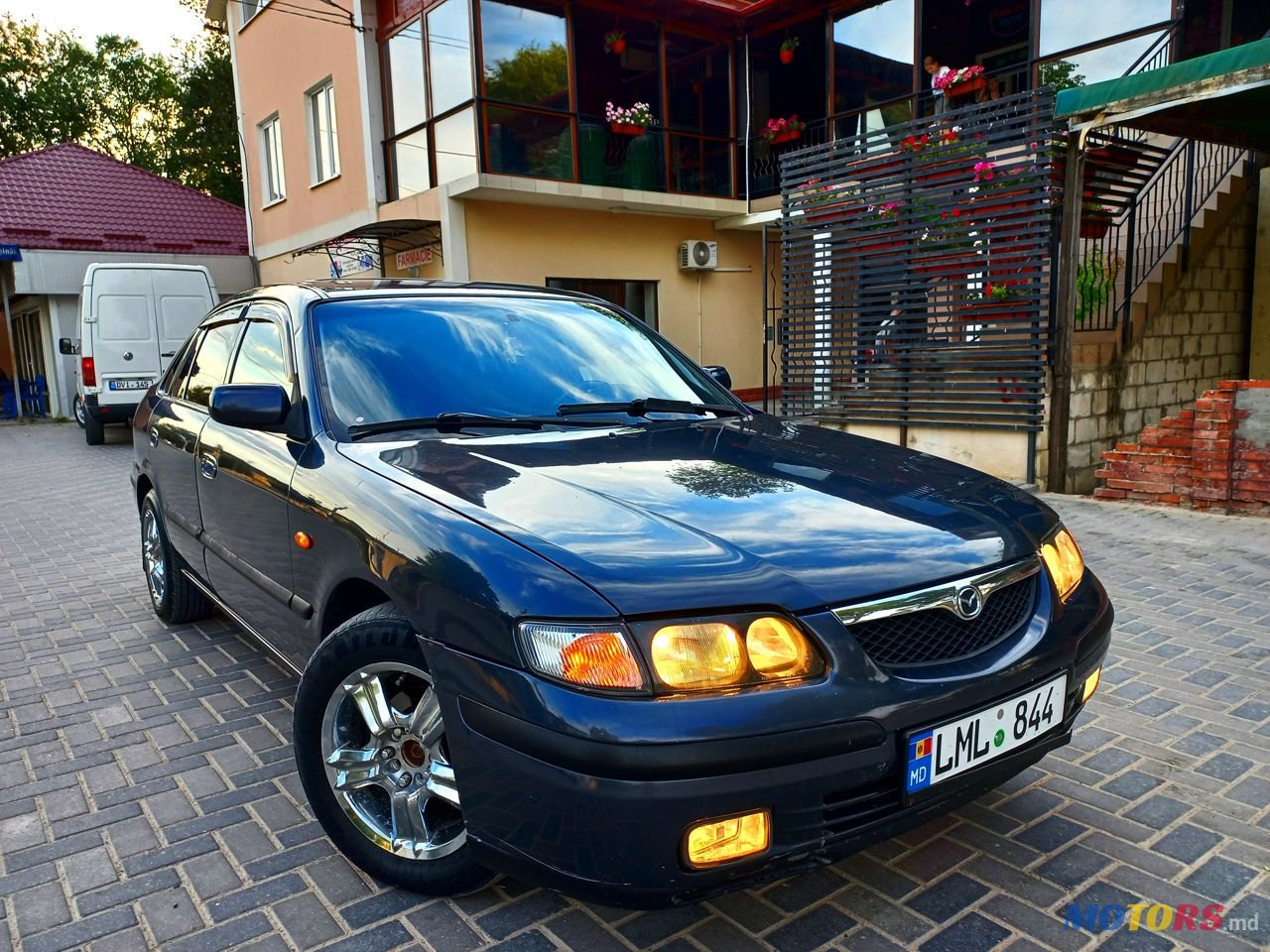 2001' Mazda 626 photo #6