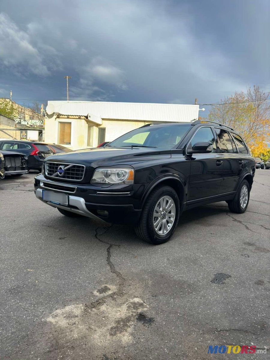 2011' Volvo XC90 photo #1