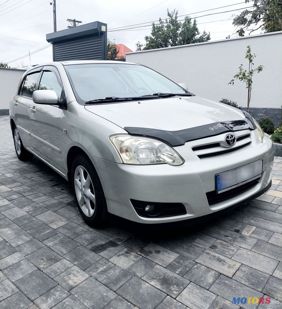 2005' Toyota Corolla photo #2