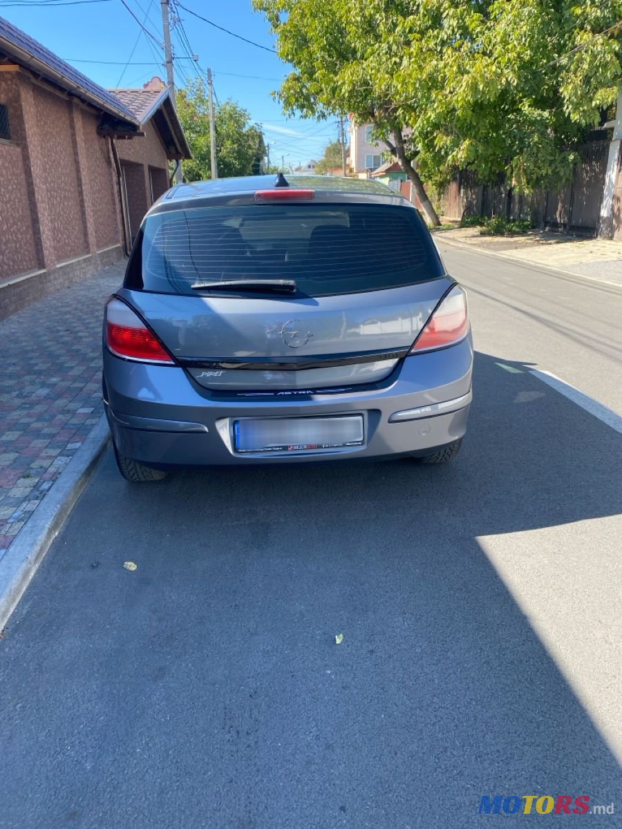 2006' Opel Astra photo #3