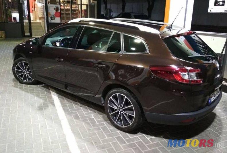 2013' Renault Megane photo #1