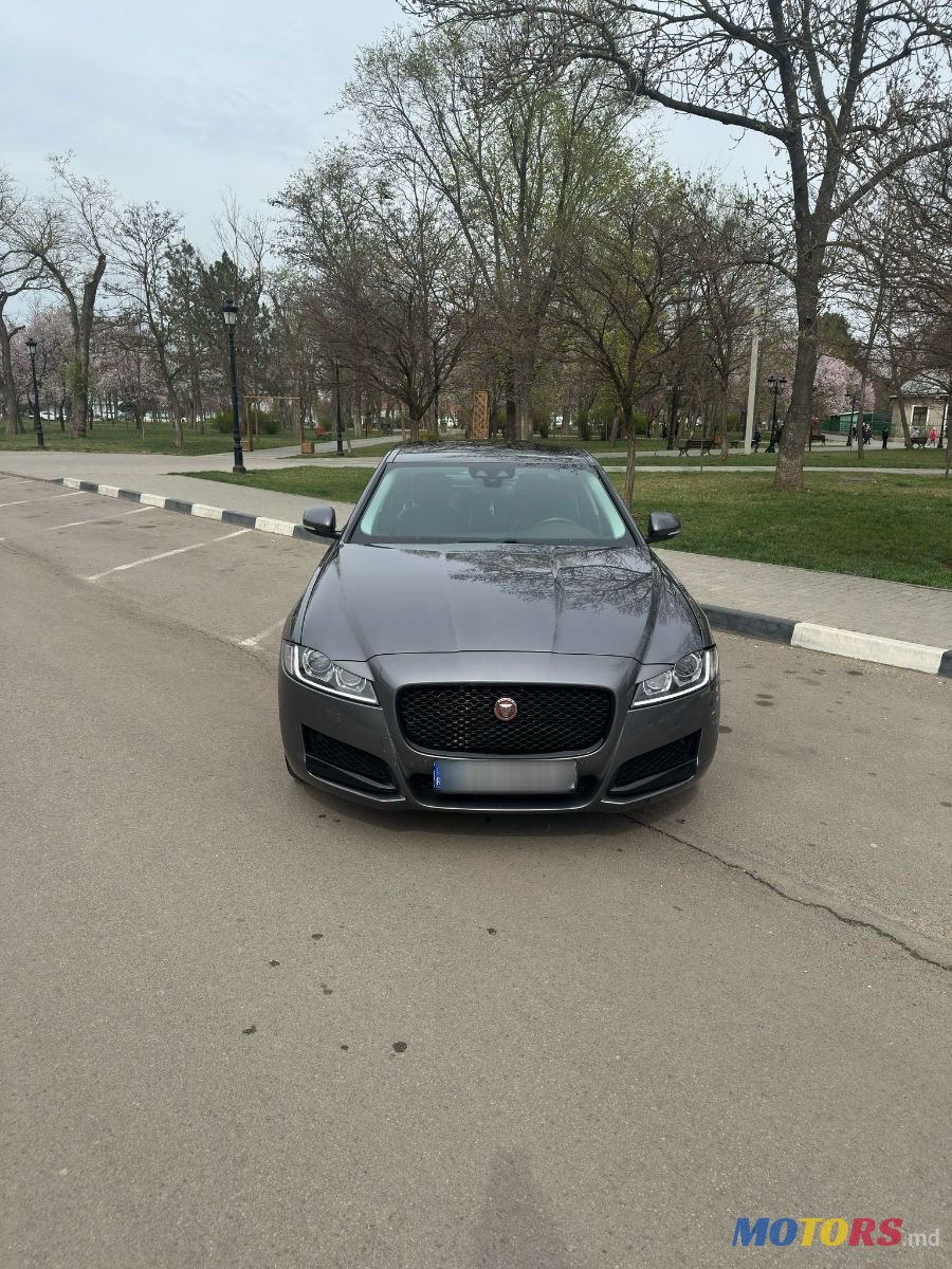 2016' Jaguar XF photo #2