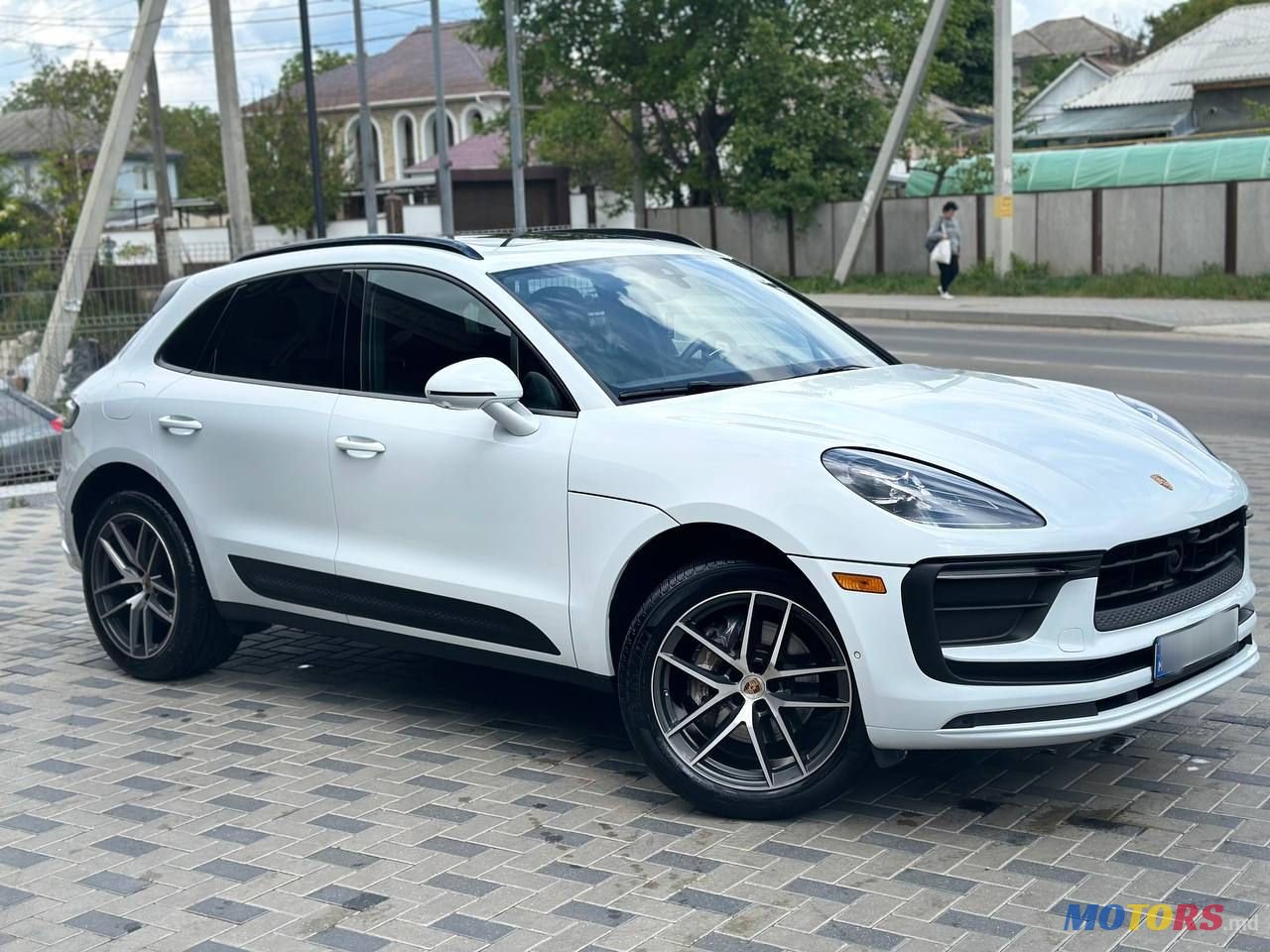 2022' Porsche Macan photo #1