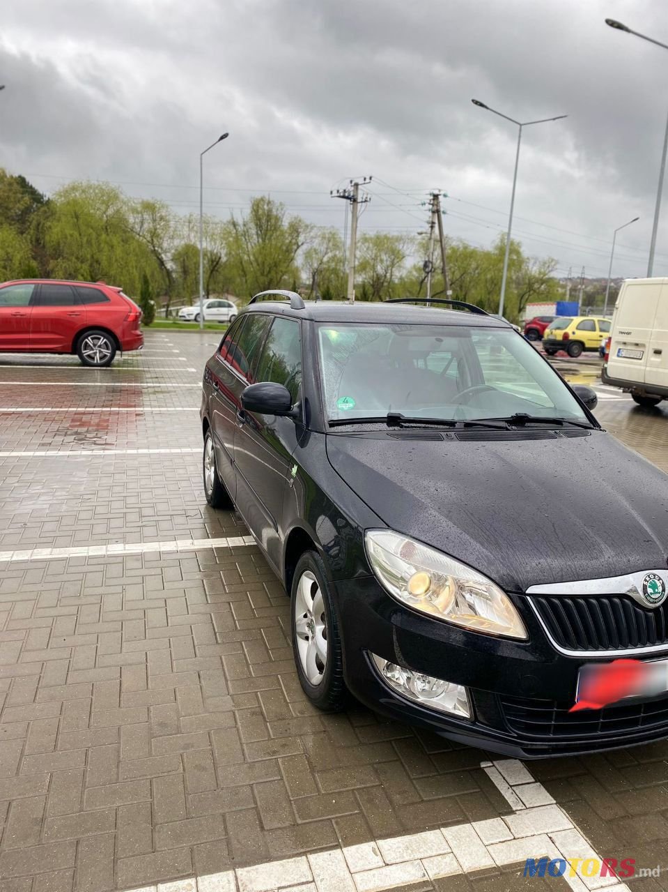 2012' Skoda Fabia photo #2