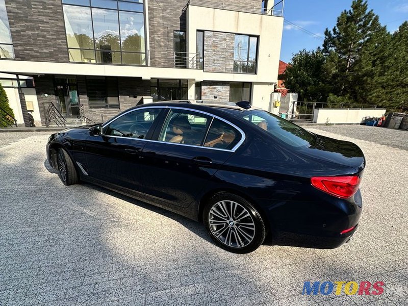 2019' BMW 5 Series photo #3